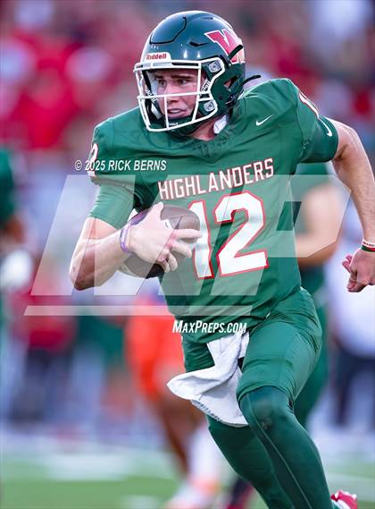 Thumbnail 3 in The Woodlands vs Grand Oaks photogallery.