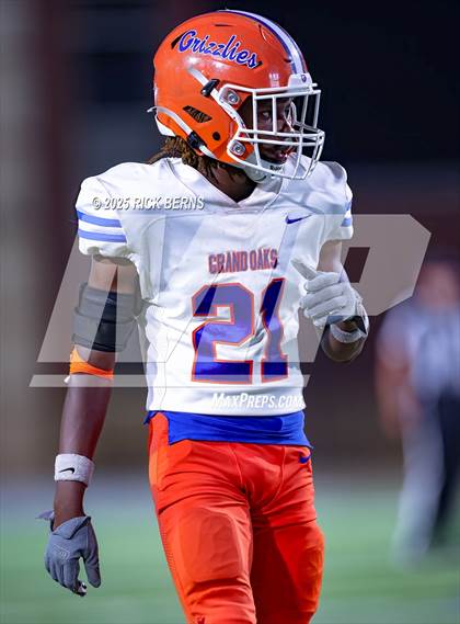 Thumbnail 3 in The Woodlands vs Grand Oaks photogallery.