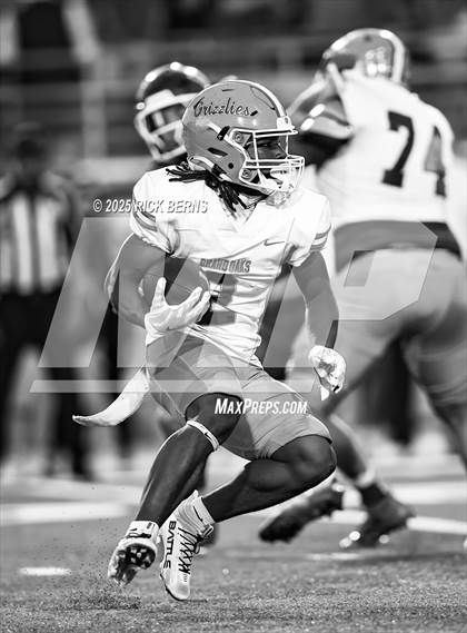 Thumbnail 2 in The Woodlands vs Grand Oaks photogallery.