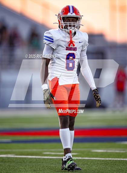 Thumbnail 2 in The Woodlands vs Grand Oaks photogallery.