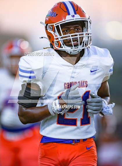 Thumbnail 2 in The Woodlands vs Grand Oaks photogallery.