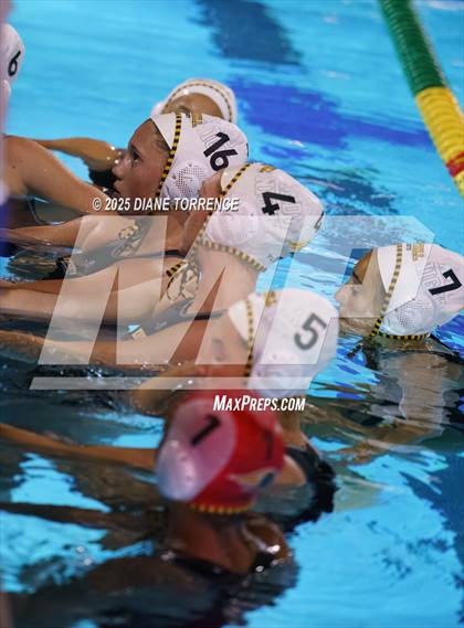 Thumbnail 3 in Orange Lutheran vs. Foothill photogallery.