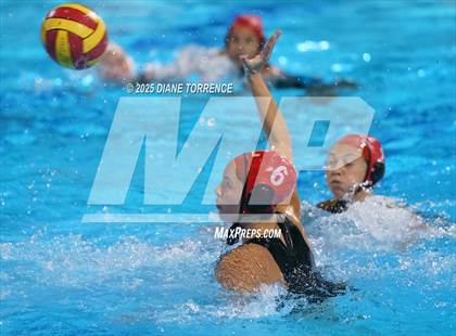 Thumbnail 1 in Orange Lutheran vs. Foothill photogallery.