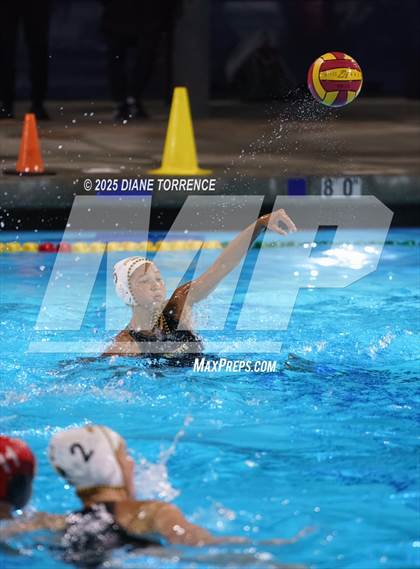 Thumbnail 3 in Orange Lutheran vs. Foothill photogallery.
