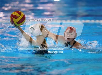 Thumbnail 2 in Orange Lutheran vs. Foothill photogallery.