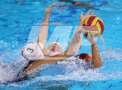 Thumbnail 2 in Orange Lutheran vs. Foothill photogallery.