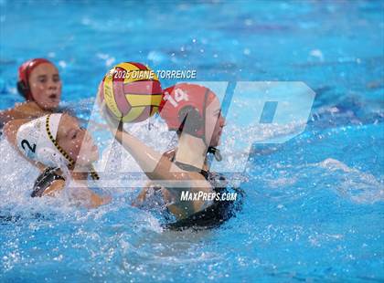 Thumbnail 3 in Orange Lutheran vs. Foothill photogallery.