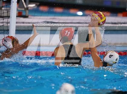 Thumbnail 3 in Orange Lutheran vs. Foothill photogallery.