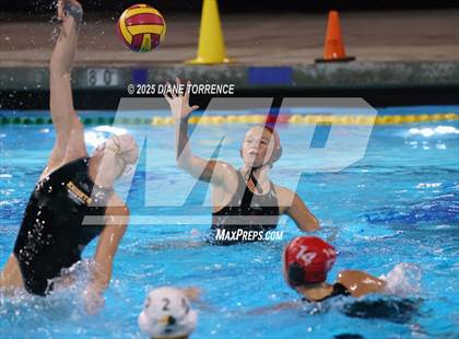 Thumbnail 2 in Orange Lutheran vs. Foothill photogallery.