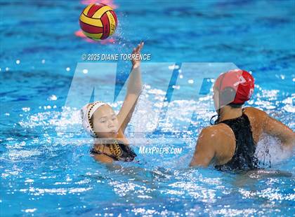 Thumbnail 3 in Orange Lutheran vs. Foothill photogallery.