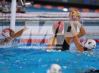 Thumbnail 2 in Orange Lutheran vs. Foothill photogallery.