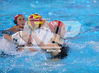 Thumbnail 2 in Orange Lutheran vs. Foothill photogallery.