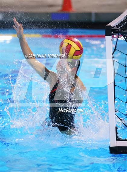 Thumbnail 2 in Orange Lutheran vs. Foothill photogallery.