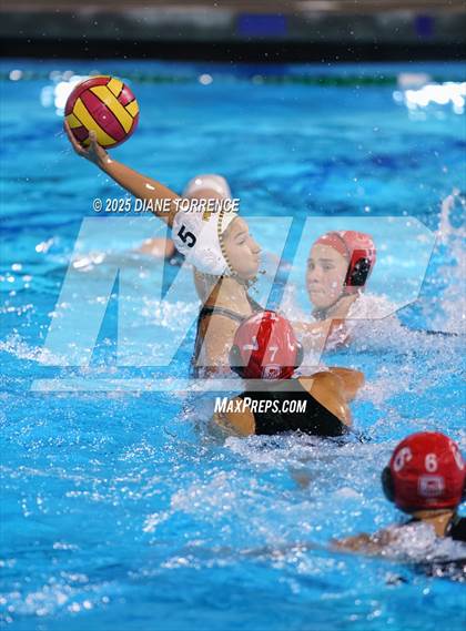 Thumbnail 2 in Orange Lutheran vs. Foothill photogallery.