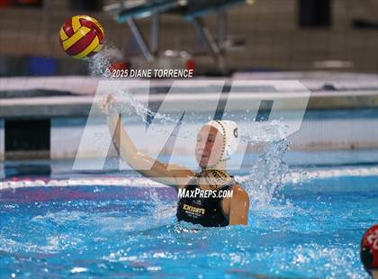 Thumbnail 3 in Orange Lutheran vs. Foothill photogallery.