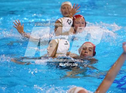 Thumbnail 2 in Orange Lutheran vs. Foothill photogallery.