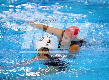Thumbnail 2 in Orange Lutheran vs. Foothill photogallery.