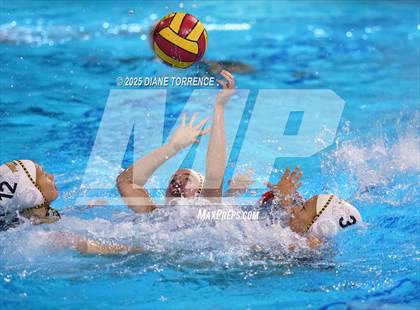 Thumbnail 2 in Orange Lutheran vs. Foothill photogallery.