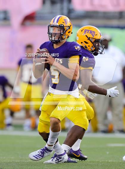 Thumbnail 1 in Byrd vs. West Monroe (Battle on the Border) photogallery.
