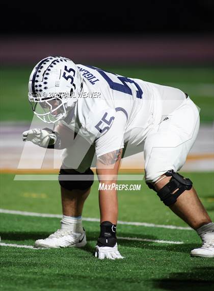 Thumbnail 2 in Hollidaysburg vs. Delaware Valley (PIAA Class 5A First Round) photogallery.