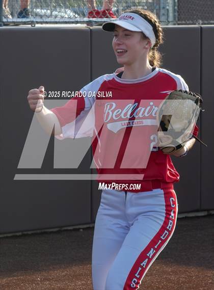 Thumbnail 1 in Bellaire @ Atascocita (UIL 6A D1 Softball Regional Semi-Final) photogallery.