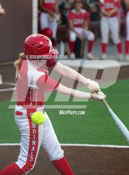 Thumbnail 3 in Bellaire @ Atascocita (UIL 6A D1 Softball Regional Semi-Final) photogallery.