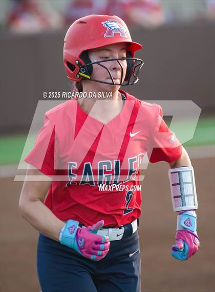 Thumbnail 3 in Bellaire @ Atascocita (UIL 6A D1 Softball Regional Semi-Final) photogallery.