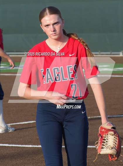 Thumbnail 1 in Bellaire @ Atascocita (UIL 6A D1 Softball Regional Semi-Final) photogallery.