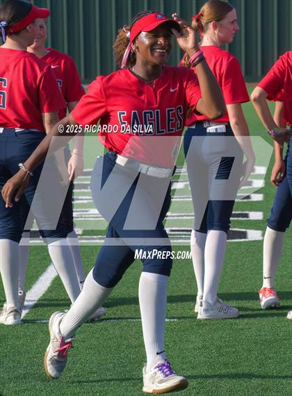Thumbnail 1 in Bellaire @ Atascocita (UIL 6A D1 Softball Regional Semi-Final) photogallery.