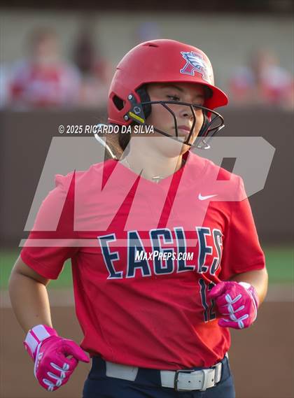 Thumbnail 2 in Bellaire @ Atascocita (UIL 6A D1 Softball Regional Semi-Final) photogallery.