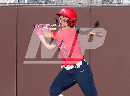 Thumbnail 3 in Bellaire @ Atascocita (UIL 6A D1 Softball Regional Semi-Final) photogallery.