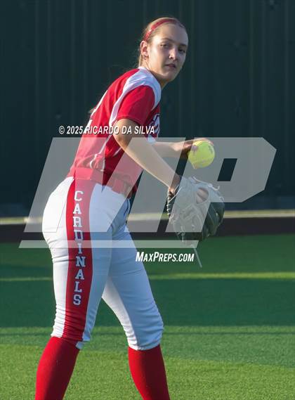 Thumbnail 3 in Bellaire @ Atascocita (UIL 6A D1 Softball Regional Semi-Final) photogallery.