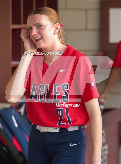 Thumbnail 1 in Bellaire @ Atascocita (UIL 6A D1 Softball Regional Semi-Final) photogallery.
