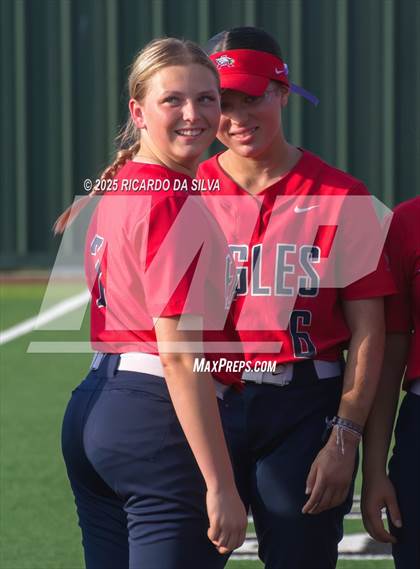 Thumbnail 1 in Bellaire @ Atascocita (UIL 6A D1 Softball Regional Semi-Final) photogallery.
