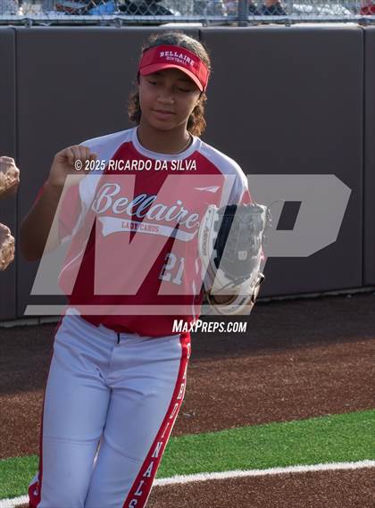 Thumbnail 2 in Bellaire @ Atascocita (UIL 6A D1 Softball Regional Semi-Final) photogallery.