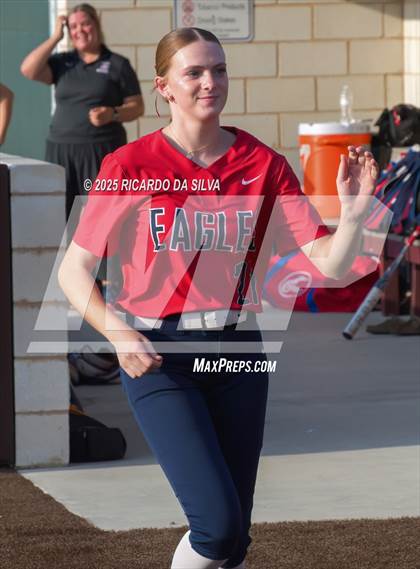 Thumbnail 1 in Bellaire @ Atascocita (UIL 6A D1 Softball Regional Semi-Final) photogallery.