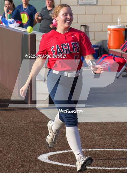 Thumbnail 1 in Bellaire @ Atascocita (UIL 6A D1 Softball Regional Semi-Final) photogallery.