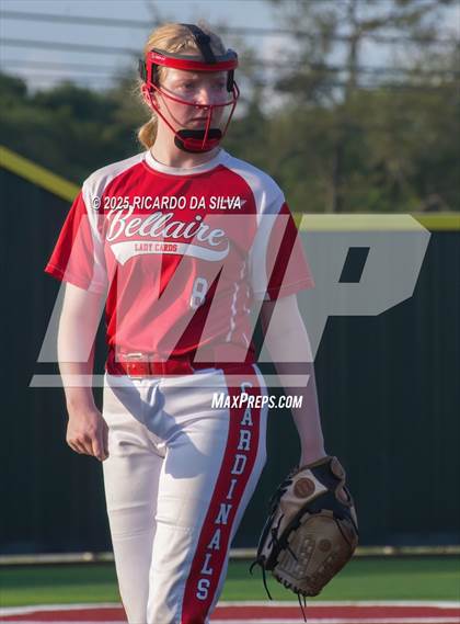 Thumbnail 1 in Bellaire @ Atascocita (UIL 6A D1 Softball Regional Semi-Final) photogallery.