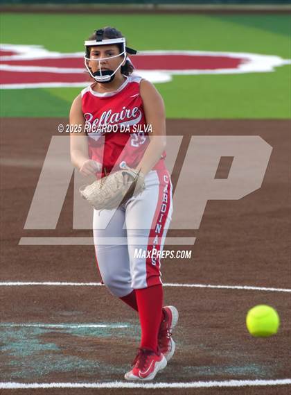 Thumbnail 2 in Bellaire @ Atascocita (UIL 6A D1 Softball Regional Semi-Final) photogallery.