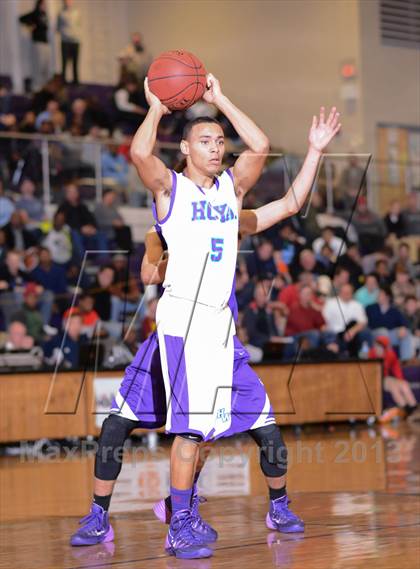 Thumbnail 1 in HCYA vs. Word of God Christian Academy (HighSchoolOT.com Holiday Invitational) photogallery.