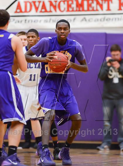 Thumbnail 1 in HCYA vs. Word of God Christian Academy (HighSchoolOT.com Holiday Invitational) photogallery.