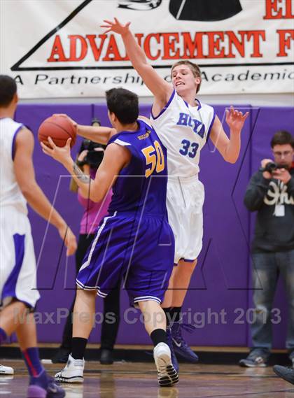 Thumbnail 1 in HCYA vs. Word of God Christian Academy (HighSchoolOT.com Holiday Invitational) photogallery.