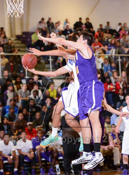Thumbnail 2 in HCYA vs. Word of God Christian Academy (HighSchoolOT.com Holiday Invitational) photogallery.