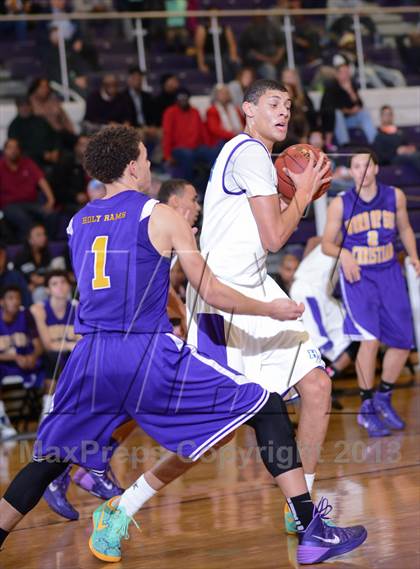 Thumbnail 1 in HCYA vs. Word of God Christian Academy (HighSchoolOT.com Holiday Invitational) photogallery.