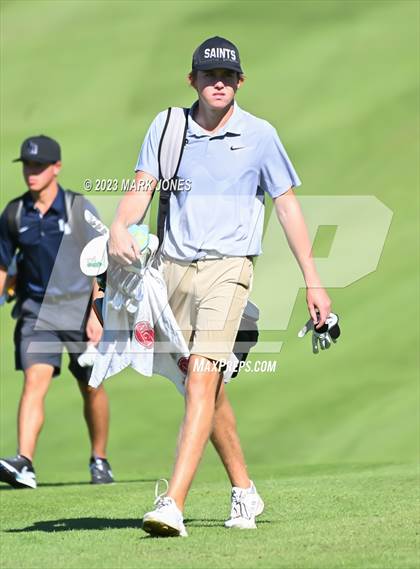 Thumbnail 3 in AIA DII Boys State Golf Championship photogallery.