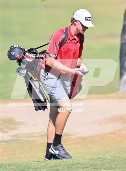 Thumbnail 3 in AIA DII Boys State Golf Championship photogallery.