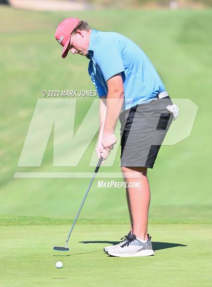 Thumbnail 2 in AIA DII Boys State Golf Championship photogallery.