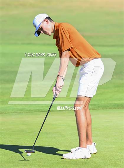 Thumbnail 2 in AIA DII Boys State Golf Championship photogallery.