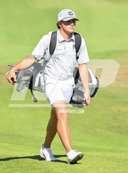 Thumbnail 2 in AIA DII Boys State Golf Championship photogallery.