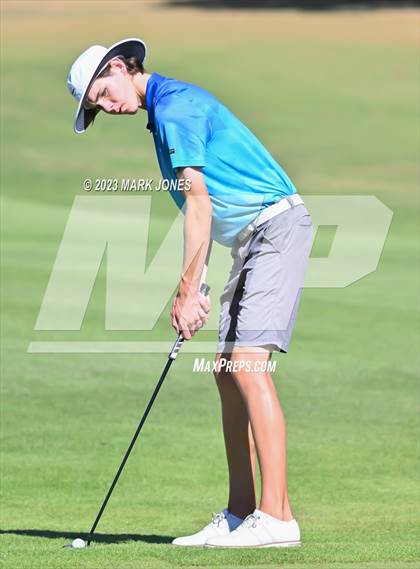 Thumbnail 3 in AIA DII Boys State Golf Championship photogallery.